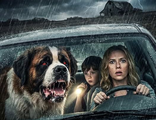 O filme segue a terrível provação de uma mãe e um filho presos em seu carro, cercados por um cão raivoso